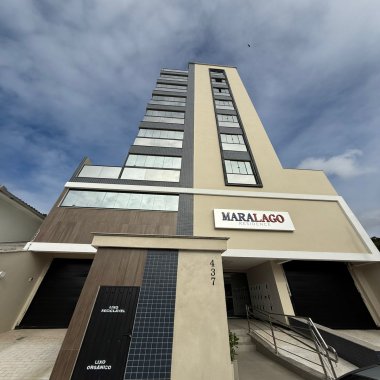 Dúplex a venda no bairro Tabuleiro em Camboriú/SC. Dúplex a venda no bairro Tabuleiro em Camboriú/SC.