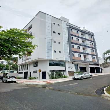 Apartamento no Ariribá em Balneário Camboriú!